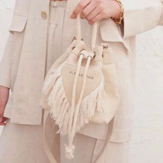 アリシアスタン(ALEXIA STAM)のV fringe drawstring bag(ショルダーバッグ)