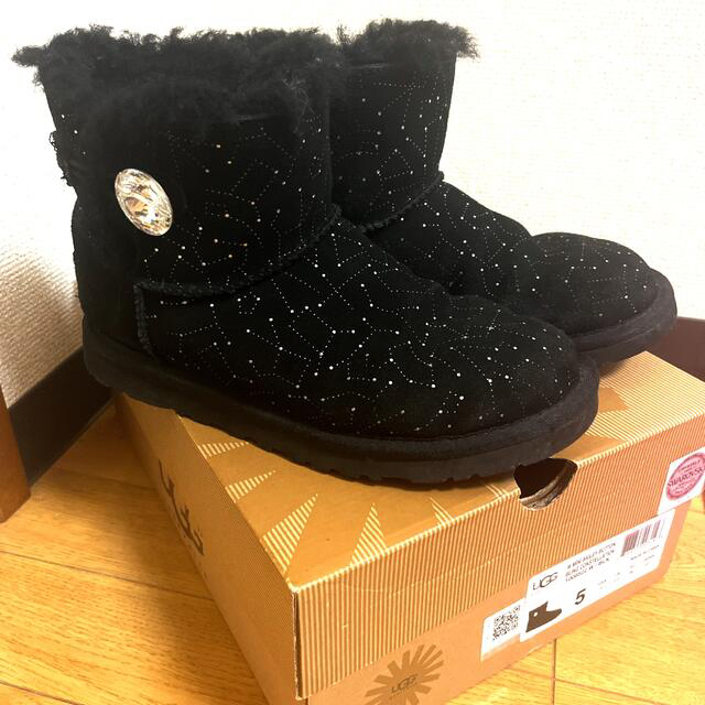 UGG - 美品【アグ】星座スワロフスキー ムートンブーツ ベイリー