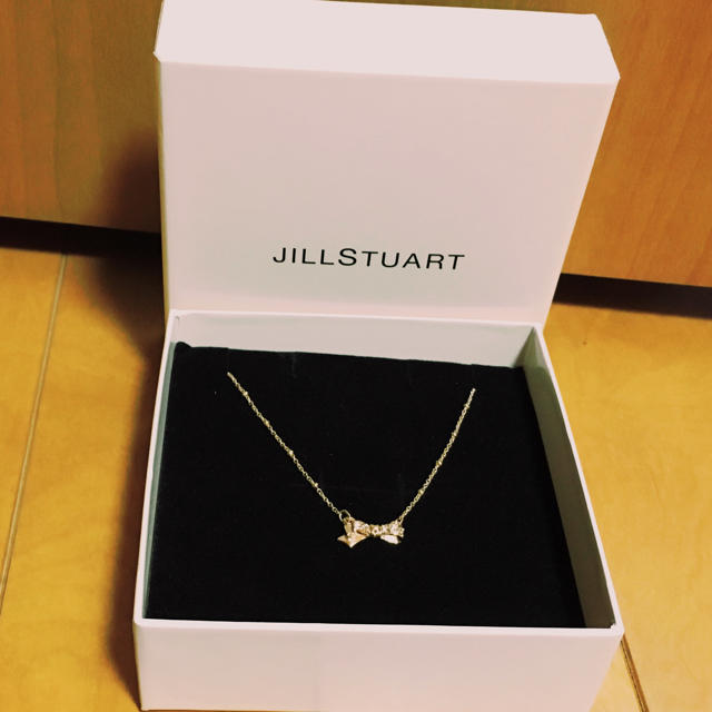 Jillstuart 新品 ジルスチュアート リボンネックレスの通販 By さくら ジルスチュアートならラクマ Jillstuart 新品 ジルスチュアート リボンネックレスの通販 By さくら ジルスチュアートならラクマ