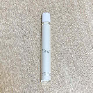 ザラ(ZARA)のZARA オードトワレ white ロールオンタイプ 10ml(香水(女性用))