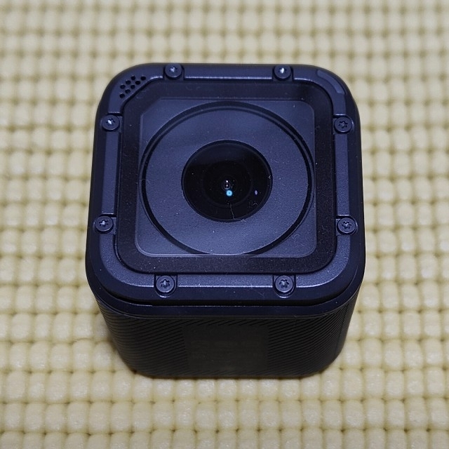 GoPro(ゴープロ)のGoPro HERO5 Session スマホ/家電/カメラのカメラ(ビデオカメラ)の商品写真