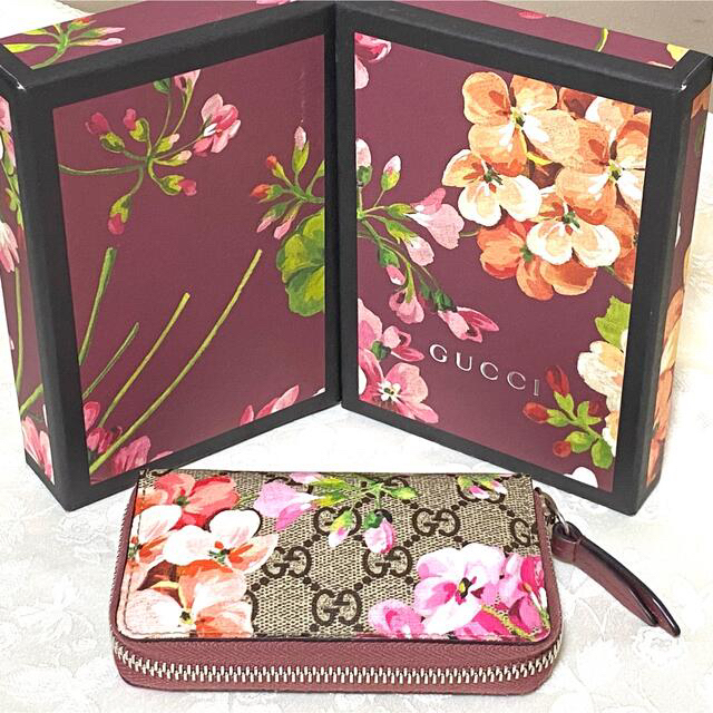 Gucci(グッチ)の✴︎めちゃかわ美品✴︎グッチ GGブルームス ジッピーコイン/カードケース レディースのファッション小物(コインケース)の商品写真