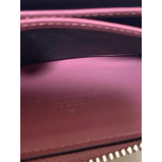 Gucci(グッチ)の✴︎めちゃかわ美品✴︎グッチ GGブルームス ジッピーコイン/カードケース レディースのファッション小物(コインケース)の商品写真