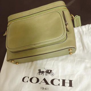 コーチ(COACH)のcoach コーチ　ショルダーバッグ(ショルダーバッグ)