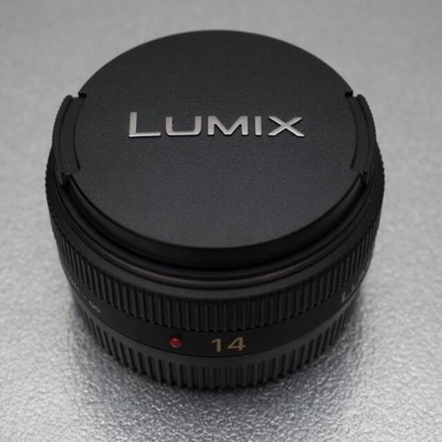 Panasonic(パナソニック)のパナソニック 単焦点レンズ LUMIX G 14mm F2.5 スマホ/家電/カメラのカメラ(レンズ(単焦点))の商品写真