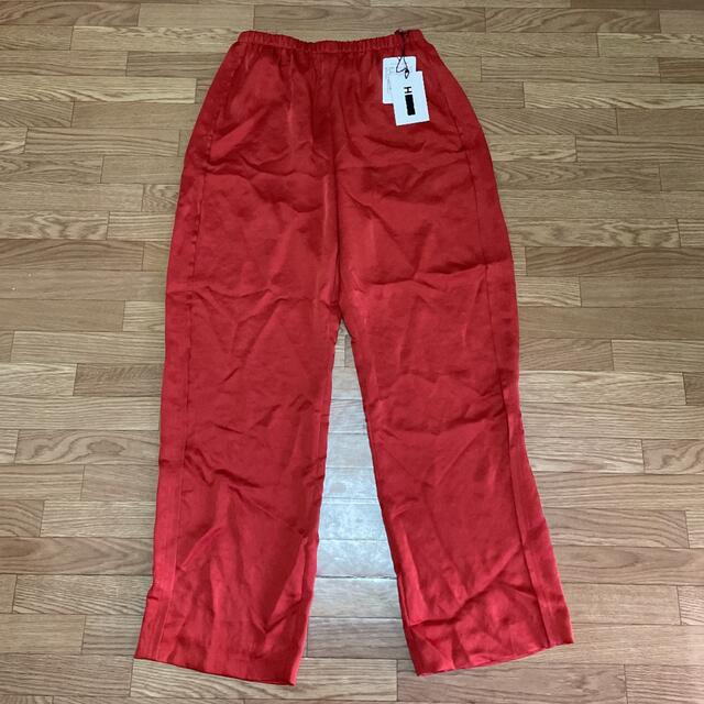 BEAUTY&YOUTH UNITED ARROWS - オーロラ様専用 新品未使用タグ付 roku6 サテンパンツ Red 赤色