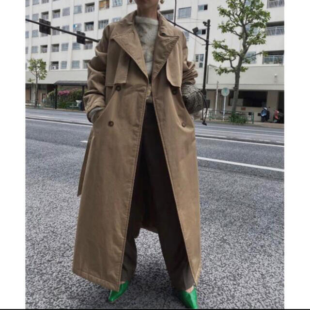 Ameri VINTAGE(アメリヴィンテージ)のTHINDOWN TRENCH COAT レディースのジャケット/アウター(ダウンコート)の商品写真