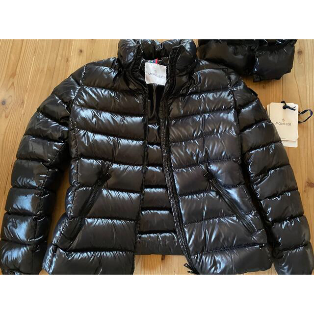 高評価国産 MONCLER - モンクレール ダウン BADYの通販 by 服 ...