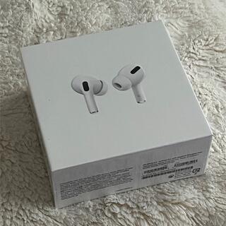 アップル(Apple)の【新品未開封】AirPods Pro MWP22J/A(ヘッドフォン/イヤフォン)