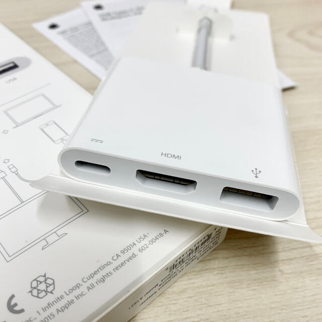 Apple(アップル)のApple USB-C to Digital AV Multiport アダプタ スマホ/家電/カメラのPC/タブレット(PCパーツ)の商品写真