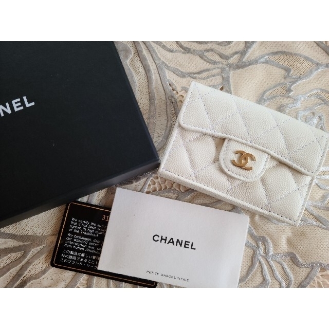 レディース【未使用】CHANEL 三つ折り財布 ナノウォレット