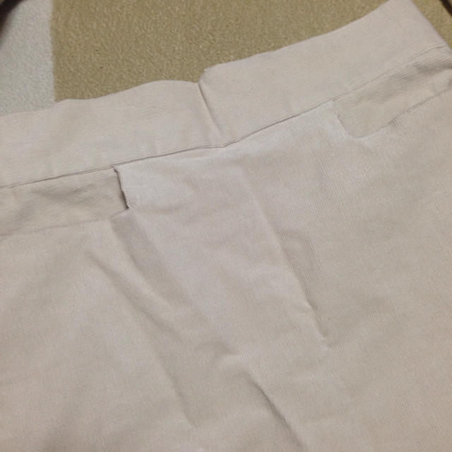 URBAN RESEARCH(アーバンリサーチ)のUR ＊ コーデュロイスカート レディースのスカート(ひざ丈スカート)の商品写真