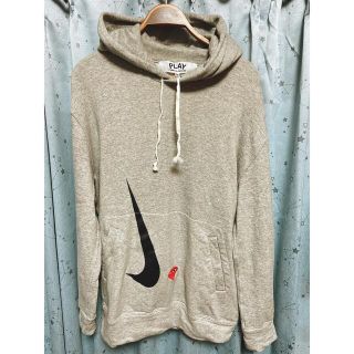 コムデギャルソン(COMME des GARCONS)の専用　Nike × CDG Play hoodie   ナイキ×コムデギャルソン(パーカー)