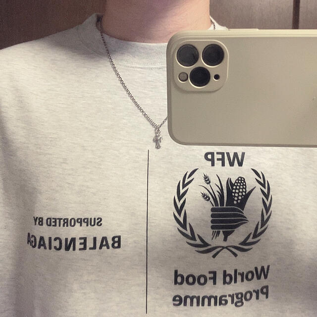 Balenciaga(バレンシアガ)のbalenciag WFP ミディアムフィットtシャツ メンズのトップス(Tシャツ/カットソー(半袖/袖なし))の商品写真