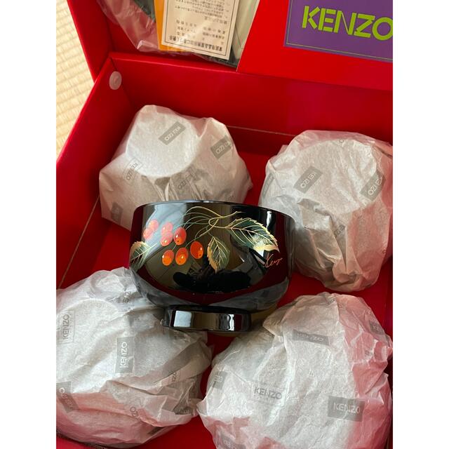 KENZO(ケンゾー)のれいこ様専用です。KENZO フルティ盆付汁椀揃え お椀5個 お盆1枚 インテリア/住まい/日用品のキッチン/食器(食器)の商品写真