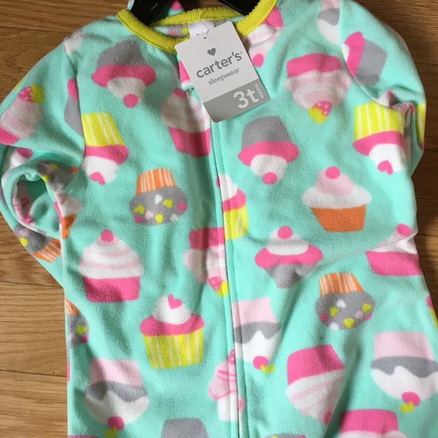 carter's(カーターズ)のcarter's ロンパース 新品 キッズ/ベビー/マタニティのキッズ服女の子用(90cm~)(その他)の商品写真