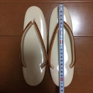 ★事前コメント要★中古★着物和装に！草履ぞうり女性用22～23センチクリーム色(下駄/草履)