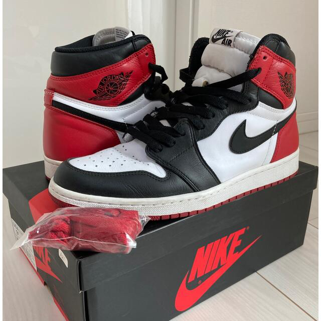 NIKE(ナイキ)のNIKE AIR JORDAN1 HIGH OG BLACK TOE 2016 メンズの靴/シューズ(スニーカー)の商品写真