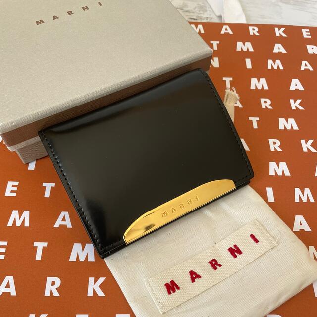 Marni(マルニ)の新品 MARNI グロスレザー ミニウォレット 折り財布  二つ折り レディースのファッション小物(財布)の商品写真