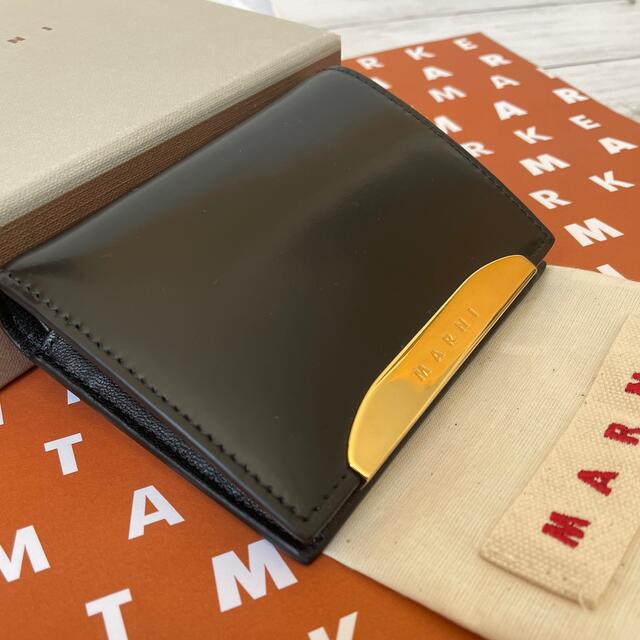 Marni(マルニ)の新品 MARNI グロスレザー ミニウォレット 折り財布  二つ折り レディースのファッション小物(財布)の商品写真