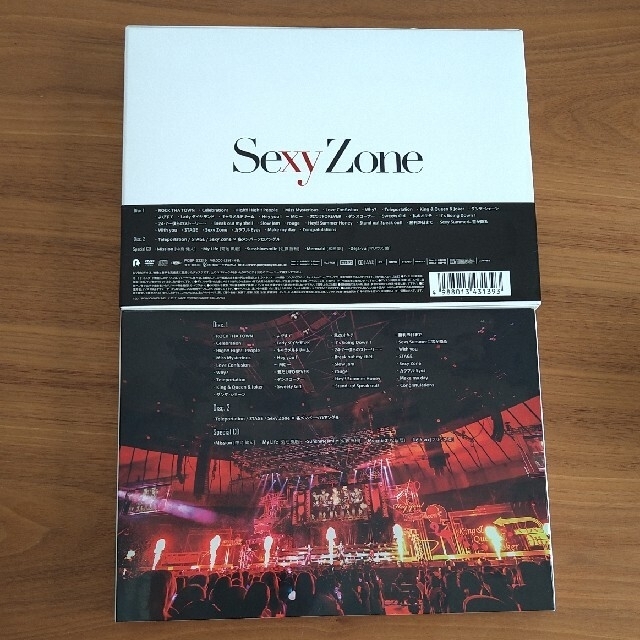 SexyZone　PresentsSexyTour～STAGE（DVD) エンタメ/ホビーのDVD/ブルーレイ(ミュージック)の商品写真