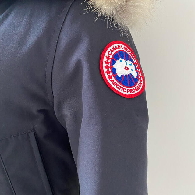 CANADA GOOSE - カナダグース✨レディースXS⛄️ネイビーの通販 CANADA GOOSE - カナダグース✨レディースXS⛄️ネイビーの通販