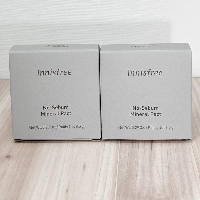 Innisfree(イニスフリー)の【新品未開封品】イニスフリー ノーセバム ミネラルパクト 8.5g×2箱セット コスメ/美容のベースメイク/化粧品(フェイスパウダー)の商品写真