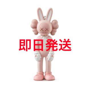 メディコムトイ(MEDICOM TOY)のKAWS ACCOMPLICE KEYHOLDER / PINK(キーホルダー)