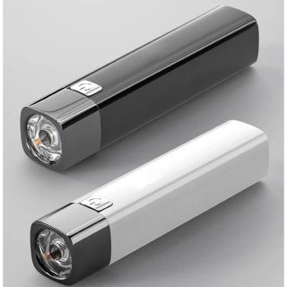 【多機能】携帯型LED懐中電灯 高照度 USB充電 黒白2点セット(防災関連グッズ)