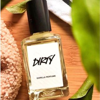 ラッシュ(LUSH)のLUSH  香水　Dirty パフューム(ユニセックス)