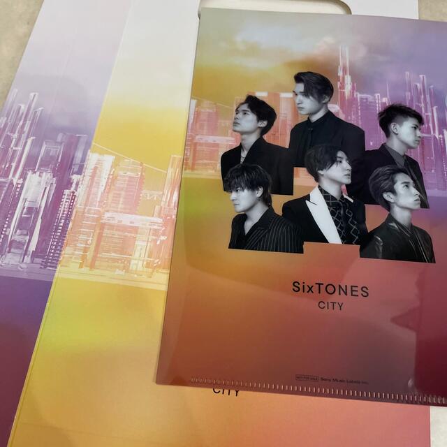 Johnny's(ジャニーズ)のSixTONES「CITY」特典クリアファイル&ボックス エンタメ/ホビーのタレントグッズ(アイドルグッズ)の商品写真