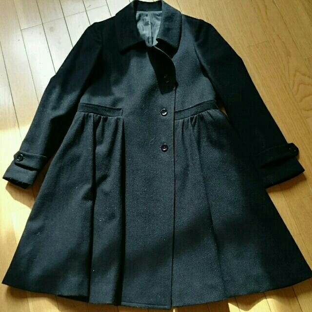 UNIQLO(ユニクロ)の美品 ユニクロ ドレープドレスコート ブラック レディースのジャケット/アウター(ロングコート)の商品写真