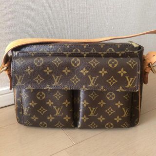 ルイヴィトン(LOUIS VUITTON)のさき様専用ルイヴィトン　モノグラム   ヴィバ　シテ　GM (ショルダーバッグ)