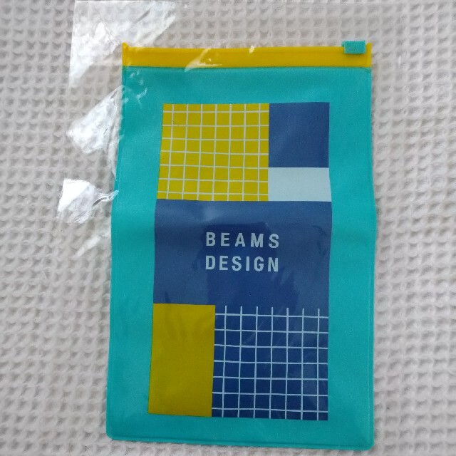 BEAMS(ビームス)のBEAMS DESIGN ビニールポーチ　特茶のおまけ エンタメ/ホビーのコレクション(ノベルティグッズ)の商品写真