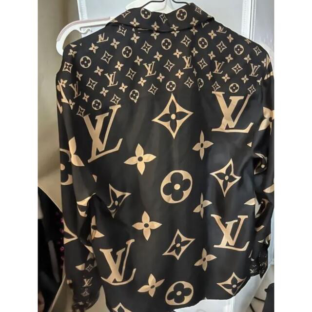 LOUIS VUITTON(ルイヴィトン)のLOUIS VUITTON シャツ ミックスモノグラムマスキュリンシャツ 激レア レディースのトップス(シャツ/ブラウス(長袖/七分))の商品写真