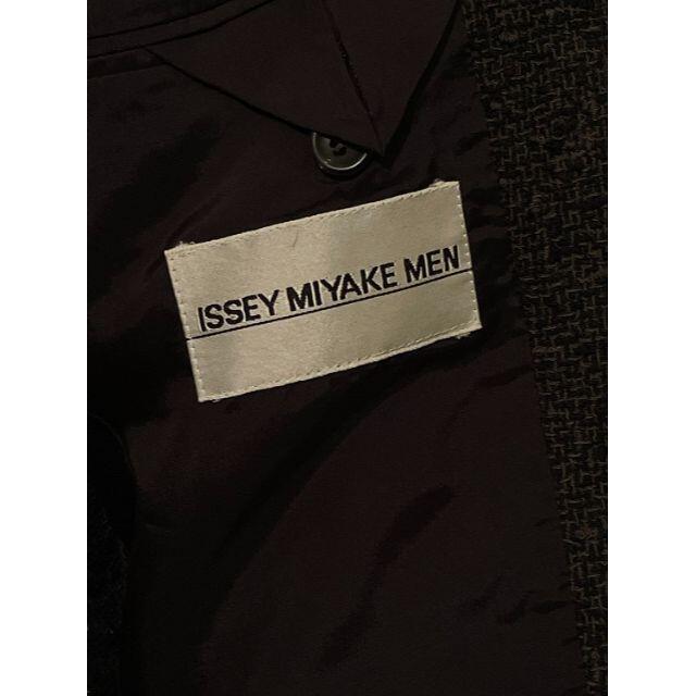 ISSEY MIYAKE(イッセイミヤケ)のメンズ　ジャケット＆パンツ　上下コーデ　ツイード　三つボタン　冬物　純毛　総裏 メンズのジャケット/アウター(テーラードジャケット)の商品写真