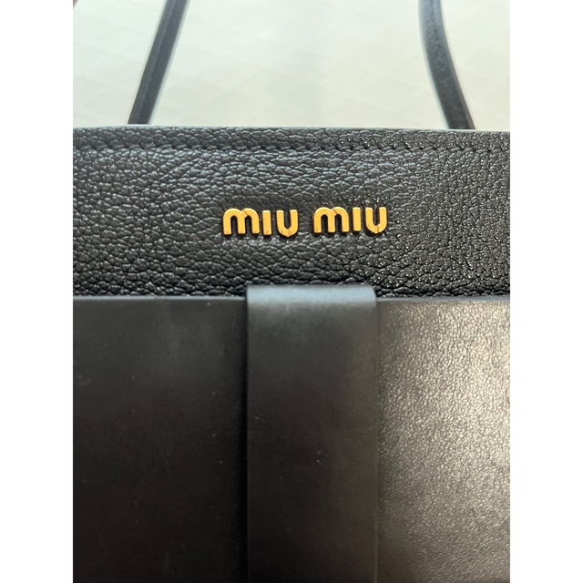 miumiu(ミュウミュウ)の【新品未使用】miumiu 正規品 リボン トートバッグ ブラック マドラス レディースのバッグ(ハンドバッグ)の商品写真