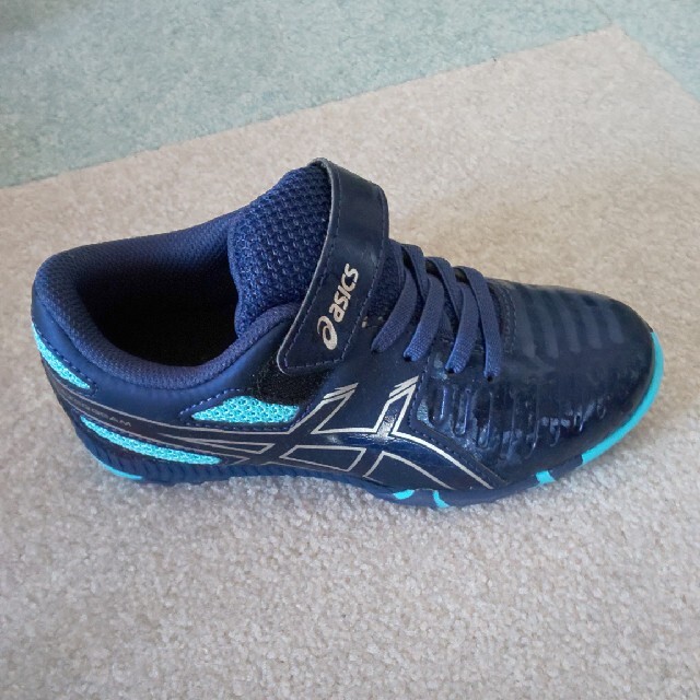 asics(アシックス)の新品未使用　アシックス　レーザービーム　ネイビー　19.0cm キッズ/ベビー/マタニティのキッズ靴/シューズ(15cm~)(スニーカー)の商品写真