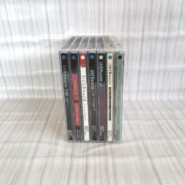【まとめ売り】UVERworld CD 邦楽 初回生産限定盤&シングル7枚セット エンタメ/ホビーのCD(ポップス/ロック(邦楽))の商品写真