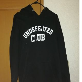 アンディフィーテッド(UNDEFEATED)のundefeated×A.S.S.Cコラボパーカー(パーカー)