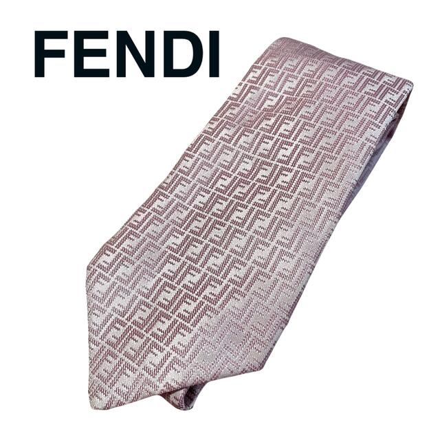 FENDI フェンディ ネクタイ 総柄 ズッカ柄 ピンク シルク100% | フリマアプリ ラクマ