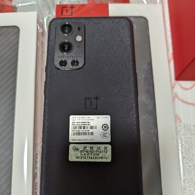 ANDROID(アンドロイド)のOnePlus 9 Pro ブラック 12/256 スマホ/家電/カメラのスマートフォン/携帯電話(スマートフォン本体)の商品写真