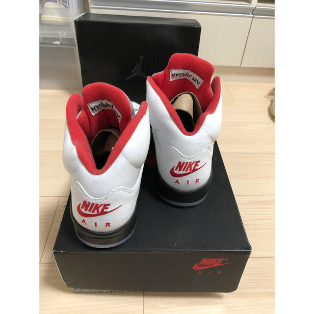 NIKE(ナイキ)のNIKE AIR JORDAN 5 RETRO "FIRE RED" 流川モデル メンズの靴/シューズ(スニーカー)の商品写真