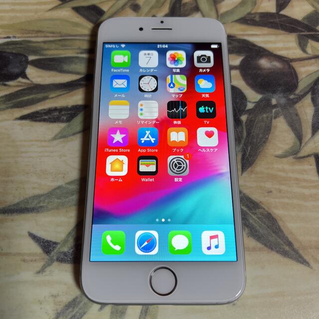 iPhone 6 Silver 64 GB au