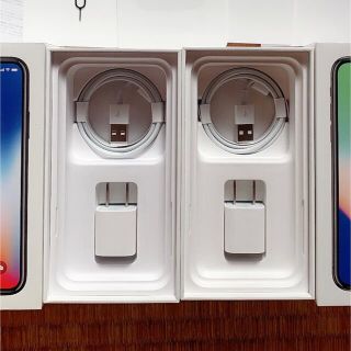 アイフォーン(iPhone)のiPhone 付属品　純正　2セット　ライトニング　ケーブル アダプタ 充電器(バッテリー/充電器)