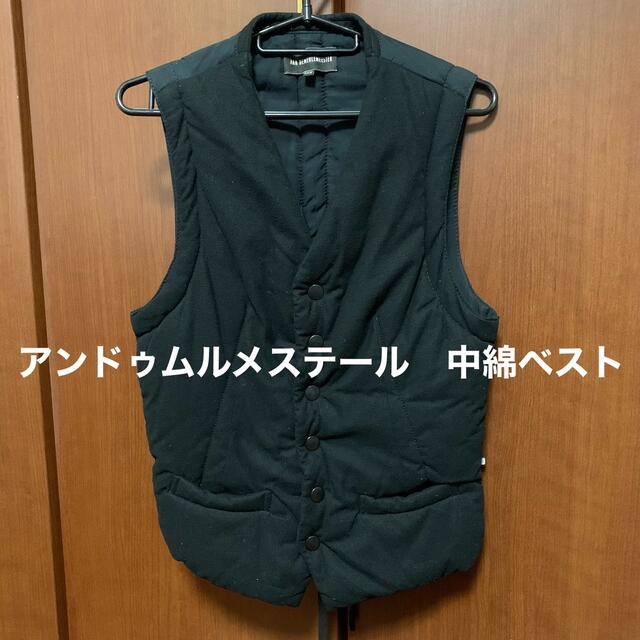 Ann Demeulemeester(アンドゥムルメステール)のアンドゥムルメステール　中綿ベスト メンズのトップス(ベスト)の商品写真