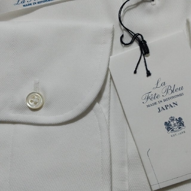 【たちこ様専用】HITOYOSHI 白ツイル　シャツ（42-84） メンズのトップス(シャツ)の商品写真