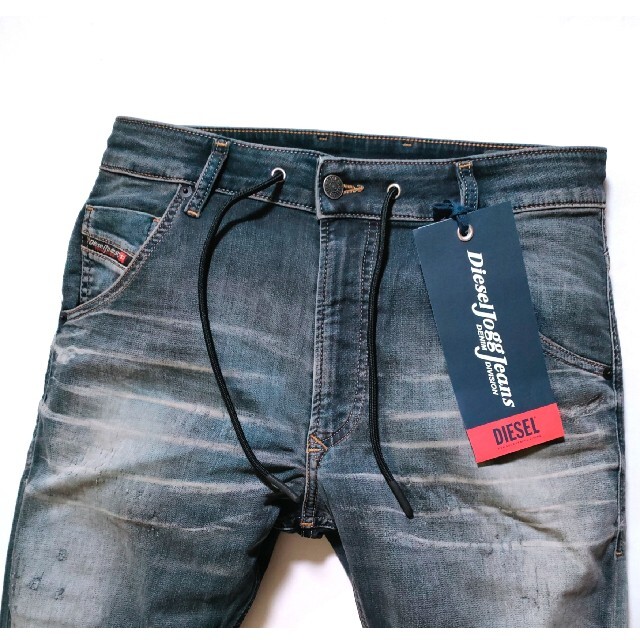 DIESEL(ディーゼル)の新品　DIESEL ディーゼル　jogg jeans ジョグジーンズ メンズのパンツ(デニム/ジーンズ)の商品写真