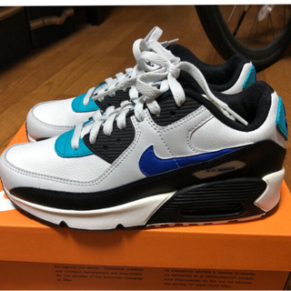 ナイキ(NIKE)のNIKE AIR MAX 90  GS   白　青　Y-475  23cm(スニーカー)