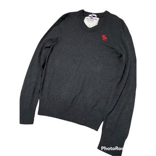 アバクロンビーアンドフィッチ(Abercrombie&Fitch)の【美品】アバクロ ニット Vネックセーター カシミア混 チャコール S(ニット/セーター)